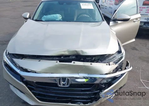 2018 Honda Accord Touring из США, поврежденный, VIN 1HGCV3F97JA017073